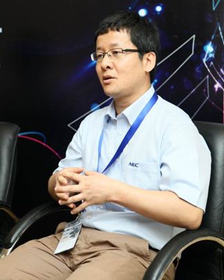 NEC（中國）有限公司顯示產品銷售支持本部產品技術部部長崔永新講解技術